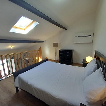 Les Logis Des Vignobles Saint Emilion En Duplex N 2 Avec Terrasse Apartman Kültér fotó