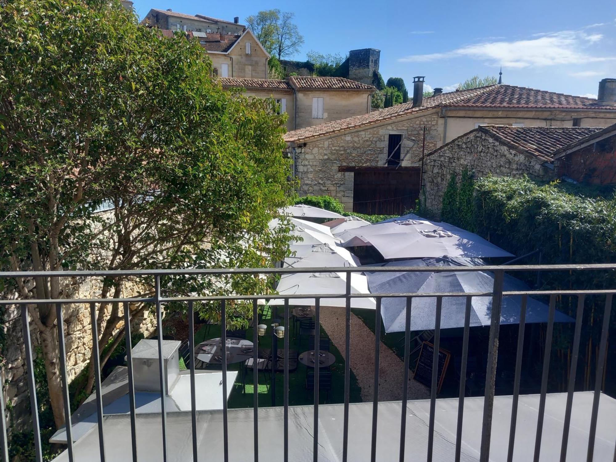 Les Logis Des Vignobles Saint Emilion En Duplex N 2 Avec Terrasse Apartman Kültér fotó